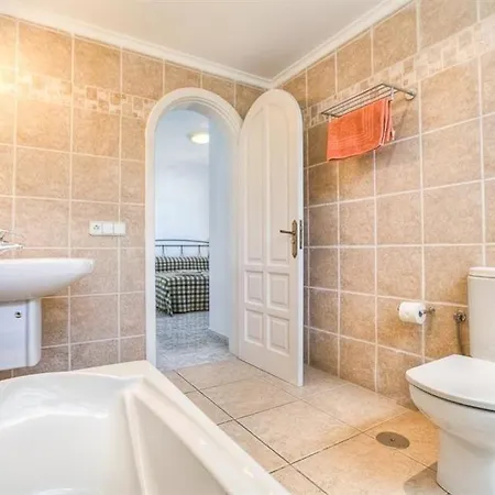 Puerto Del Carmen Sleeps 7 Pool Air Con Wifi * Пуэрто дель Кармен